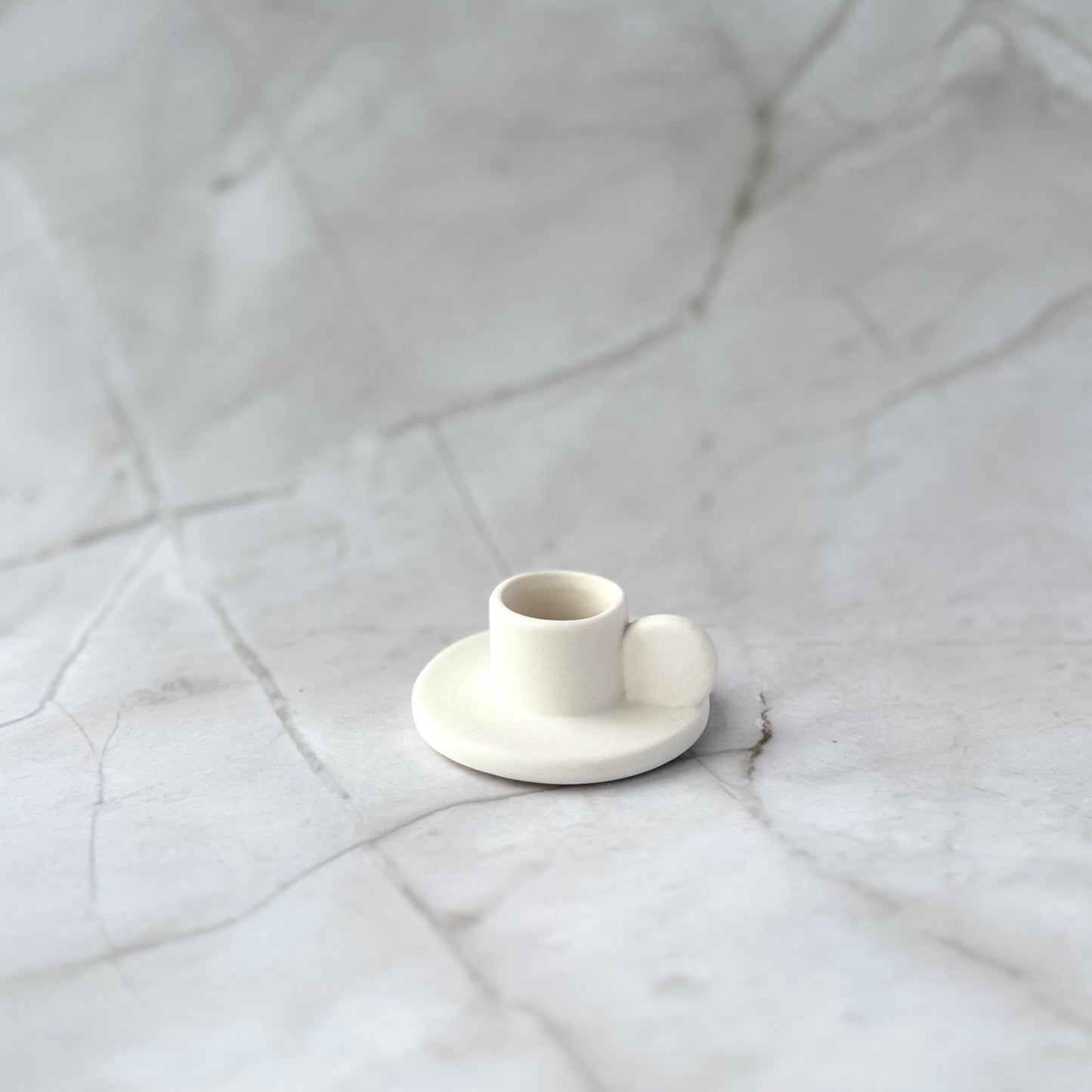Loop Ceramic Candle Holder